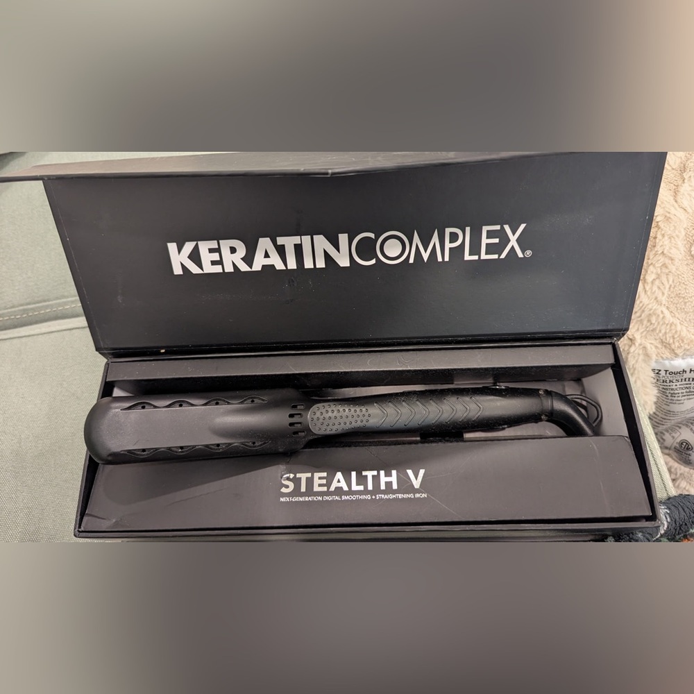 Keratin Complex Stealth V Black Hair Straightener
